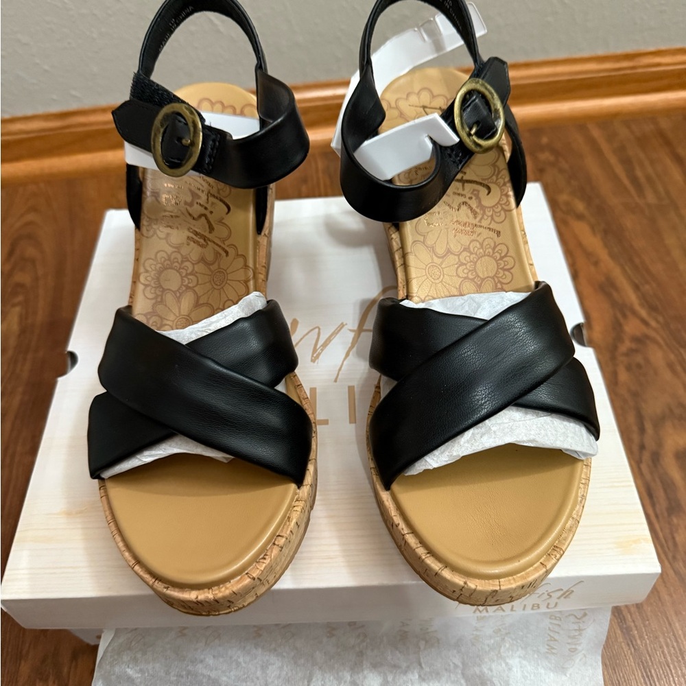 Blowfish Black and Tan Strappy Sandals